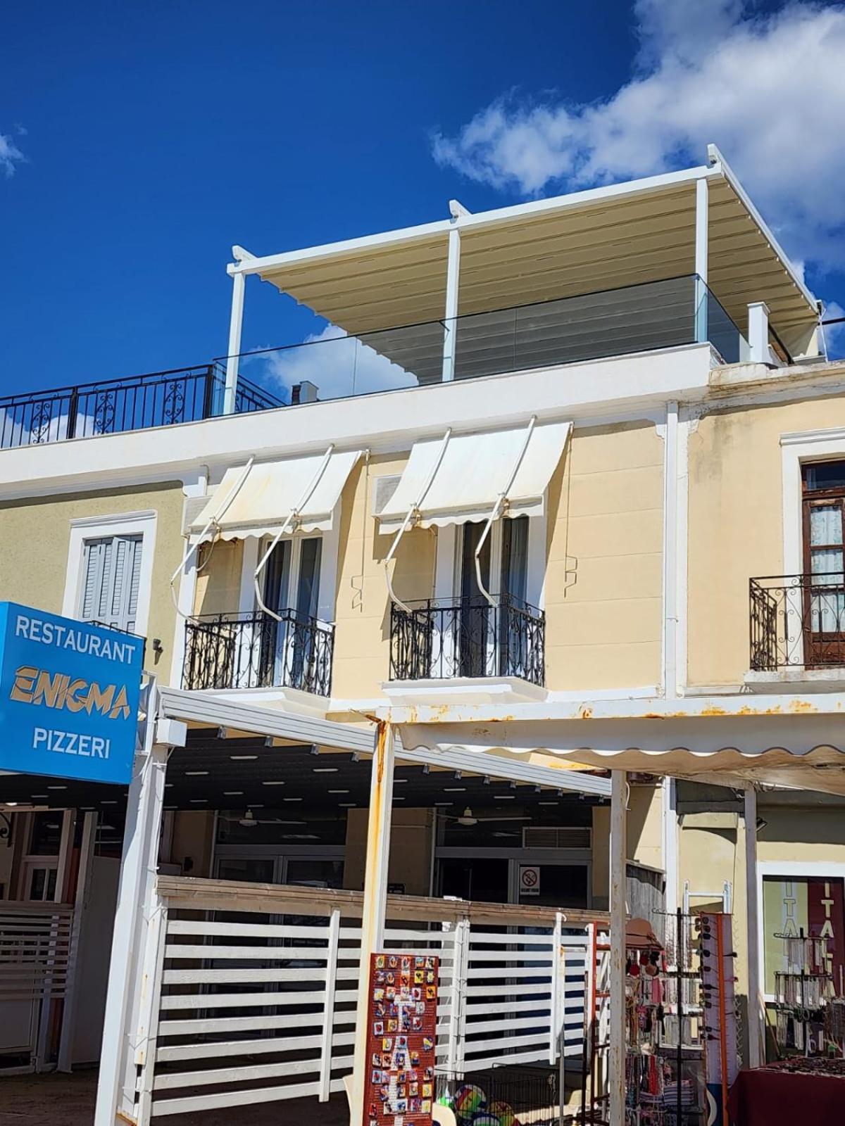 Hostel Mateo Himarë Exteriér fotografie