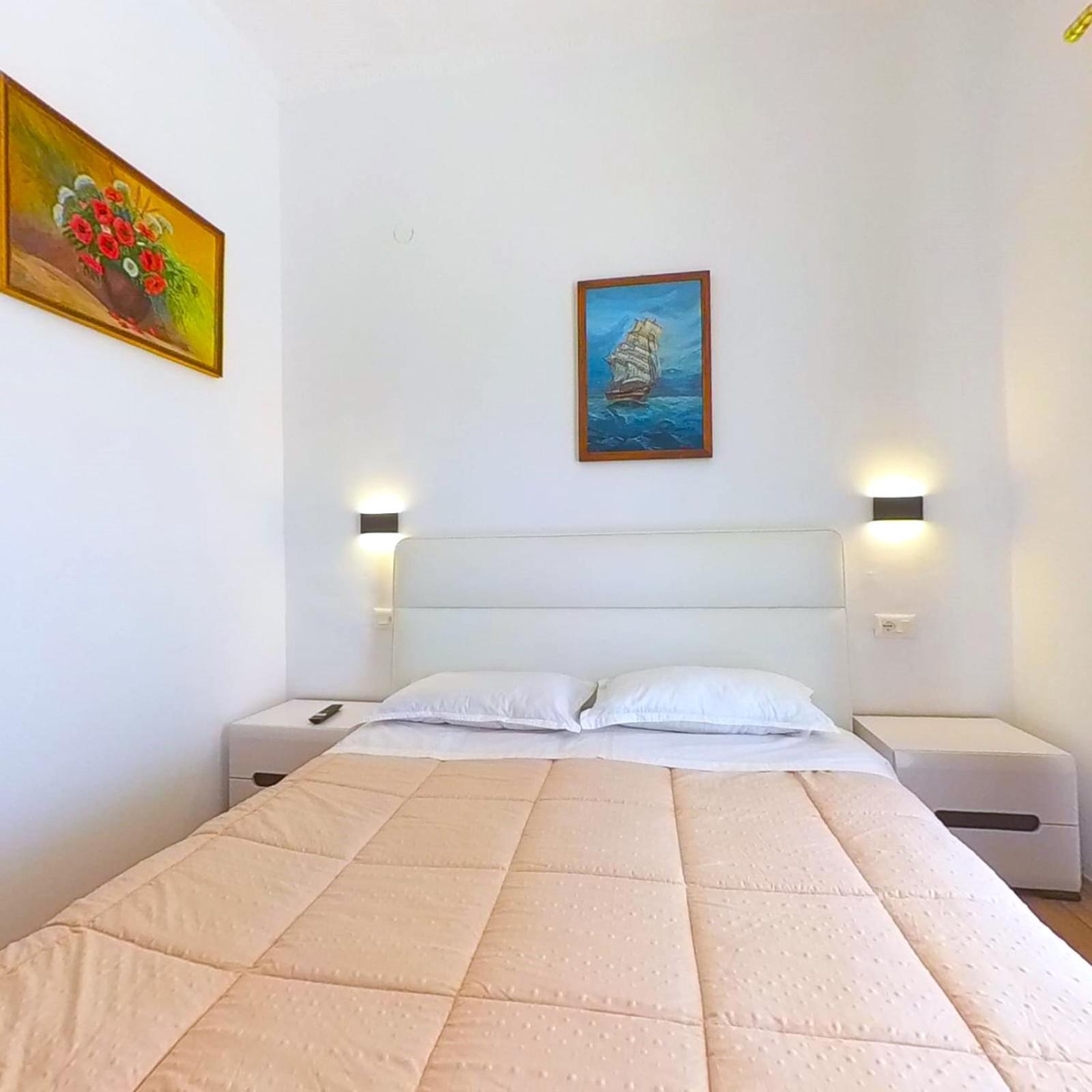 Hostel Mateo Himarë Exteriér fotografie